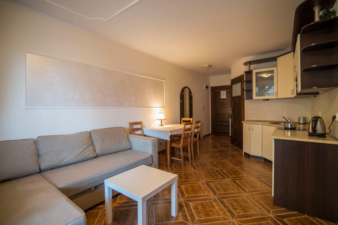 Pionow Rodzinne Apartamenty Urocza 10 ครีนิซามอร์สกา ภายนอก รูปภาพ