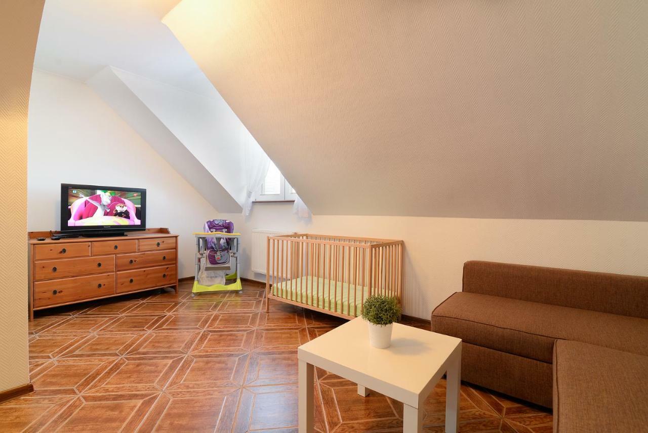 Pionow Rodzinne Apartamenty Urocza 10 ครีนิซามอร์สกา ภายนอก รูปภาพ