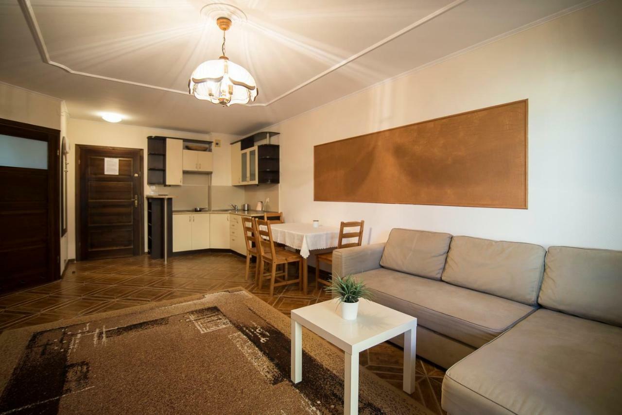 Pionow Rodzinne Apartamenty Urocza 10 ครีนิซามอร์สกา ภายนอก รูปภาพ